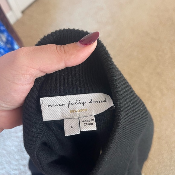 Never Fully Dressed Black Mini Skirt with Cream Fringe - Picture 3 of 3